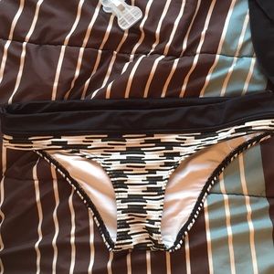 Victoria’s Secret black and white bikini bottom